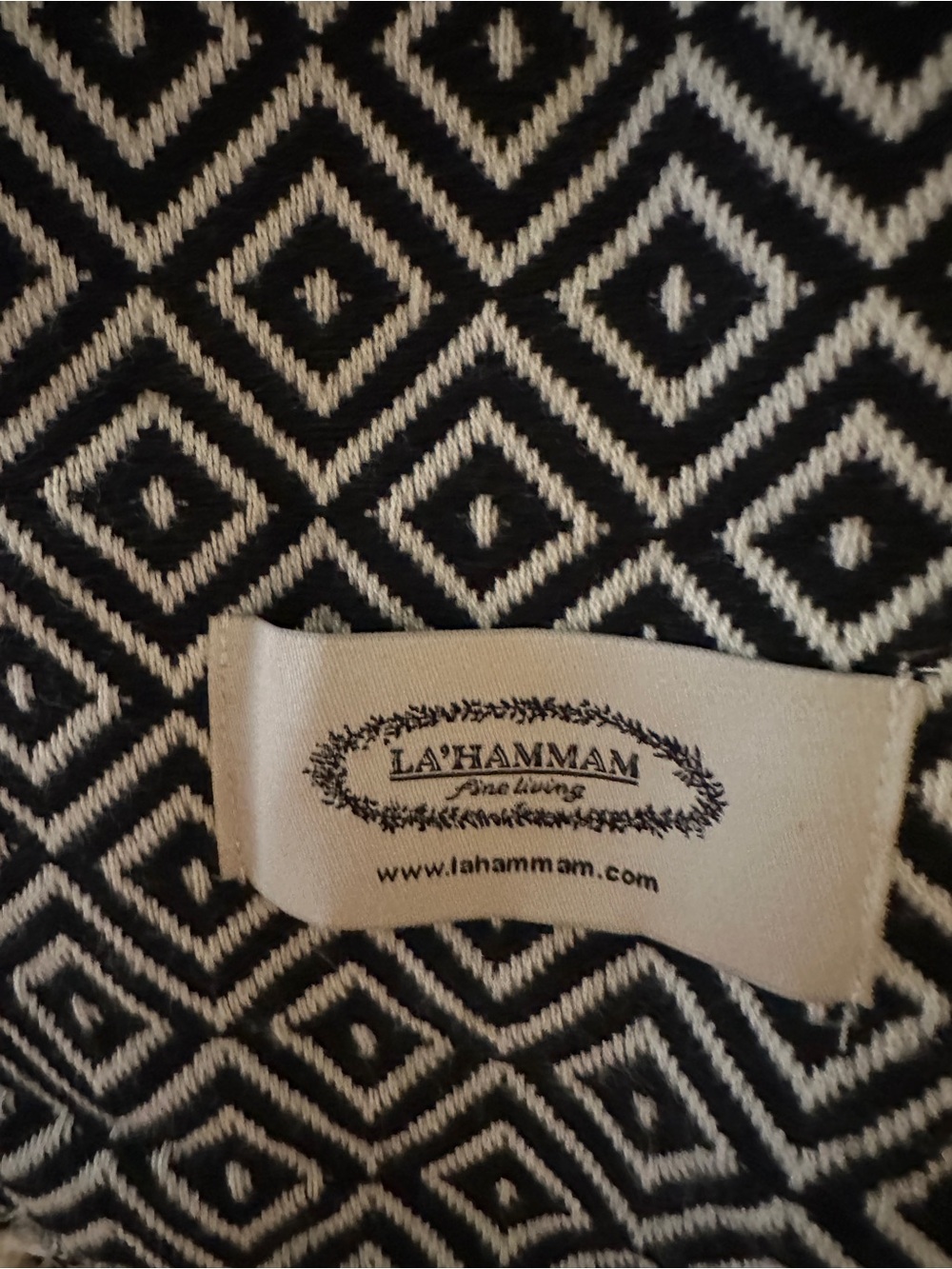 LA'HAMMAM Black & White Geometric Throw Blanket/beach towel/wrap